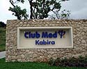 ClubMed�J�r���Ј����s